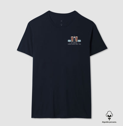 Um Brinde em Família (FAM5_2Cocas_1BB_2Pets)