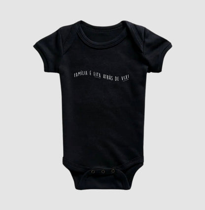 Família é EITA atrás de VIXI