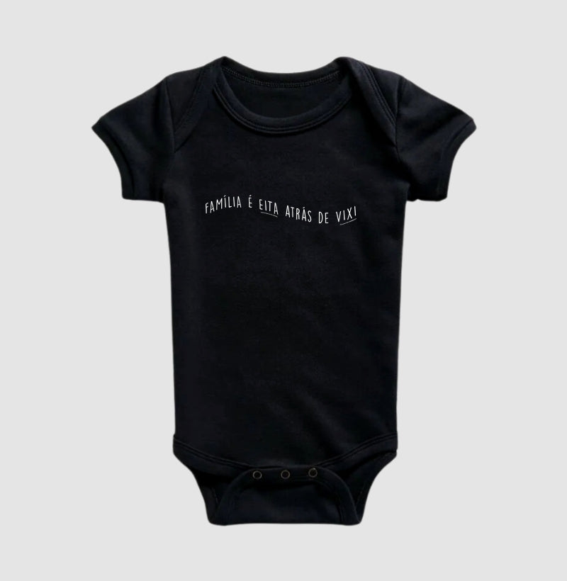 Família é EITA atrás de VIXI