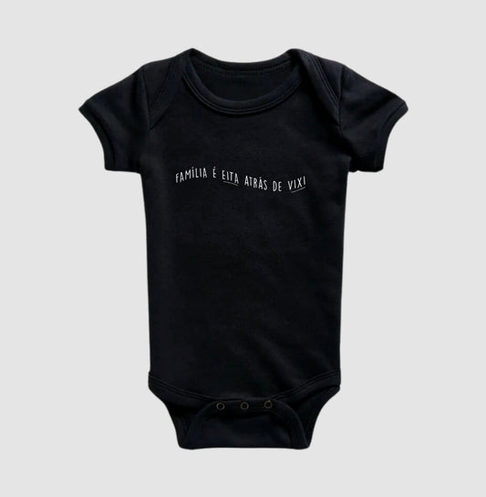 Família é EITA atrás de VIXI