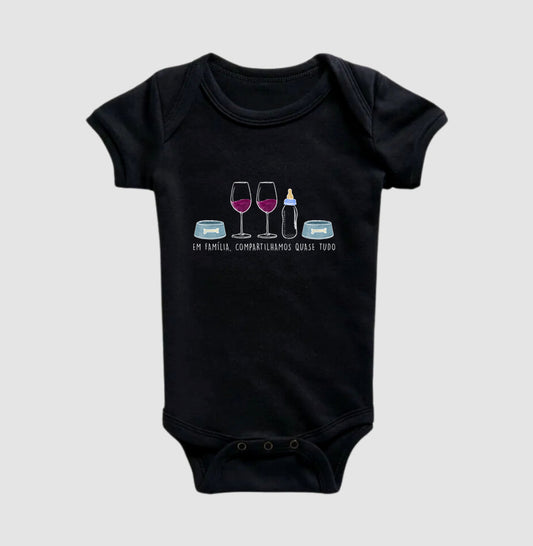 Um Brinde em Família (FAM5-1BB_2PETS)