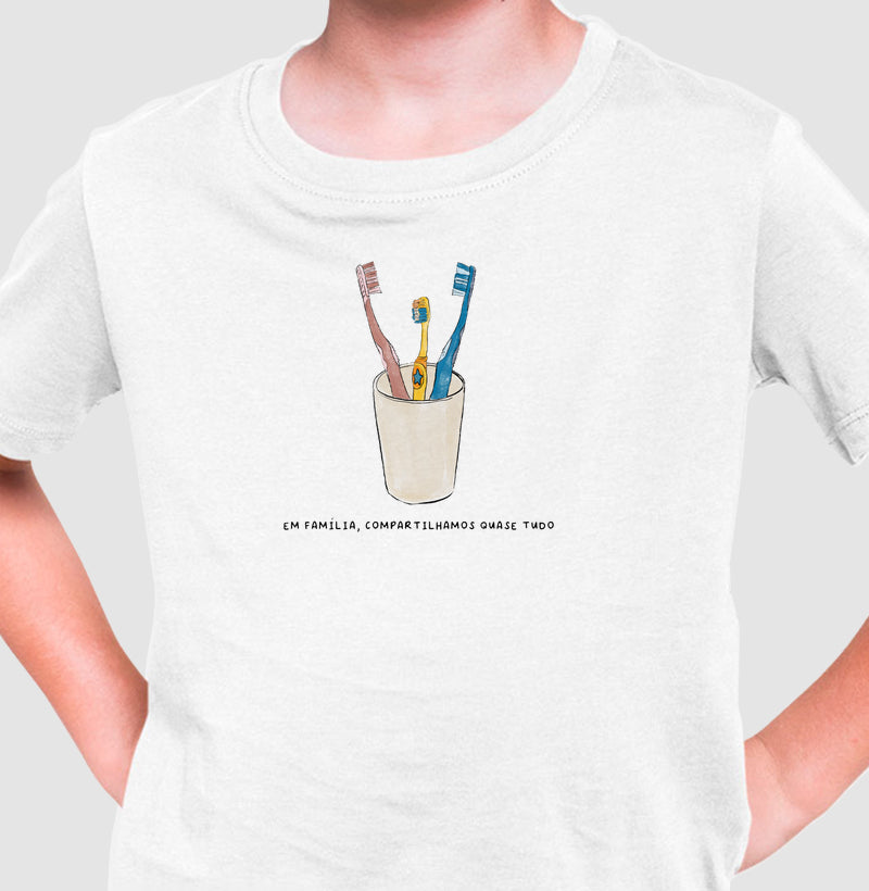 Porta Escova Familiar - FAM3 INF