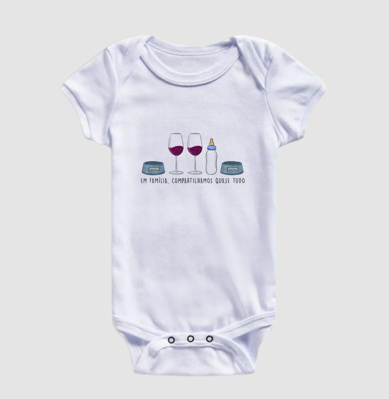 Um Brinde em Família (FAM5-1BB_2PETS)